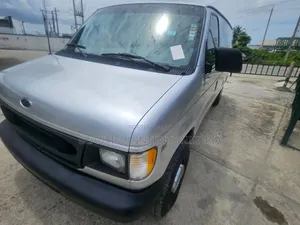 Ford Excursion 2005 Grey