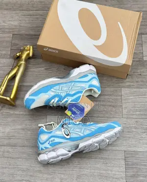 Premium Asics Gel Nyc Retro Running Shoes