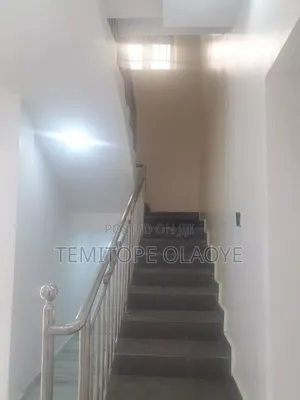 4bdrm Duplex in Brickcity View for rent