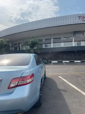 Toyota Camry 2010 Blue