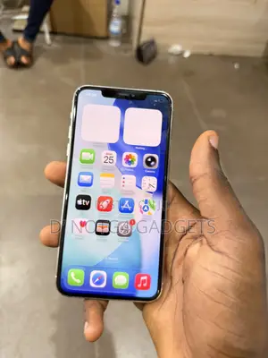 Apple iPhone 11 Pro Max 64 GB White