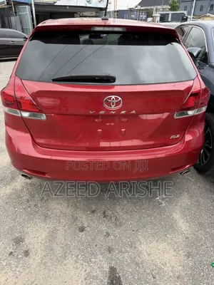 Toyota Venza XLE 2015 Red