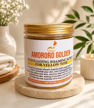 Amororo Golden Yellow Tone Scrub