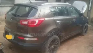 Kia Sportage Base 4dr FWD (2.4L 4cyl 6M) 2013 Brown