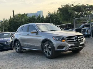 Mercedes-Benz GLC-Class 2019 Gold