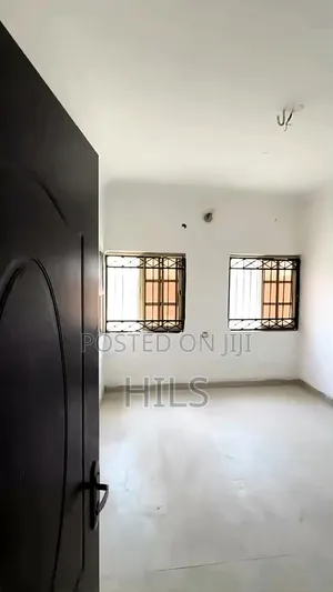 Furnished 1bdrm Duplex in Ajiran Mews, Chevron for rent