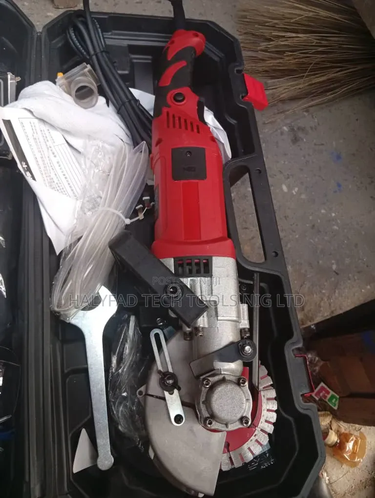 Electric 3000 Watt Heavy Duty Wall Chaser