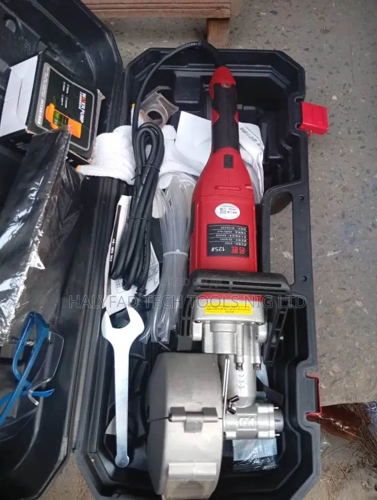 Electric 3000 Watt Heavy Duty Wall Chaser