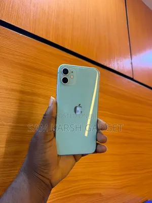 Apple iPhone 11 64 GB Green