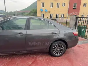 Toyota Camry LE 4dr Sedan (2.4L 4cyl 5A) 2008 Gray