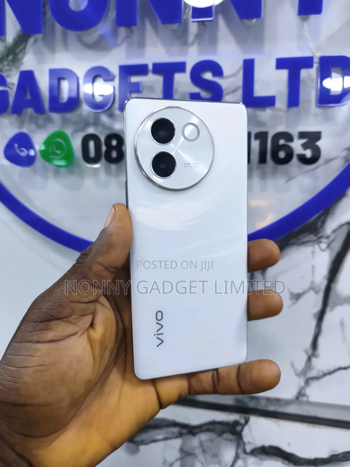 Vivo V30e 256 GB White