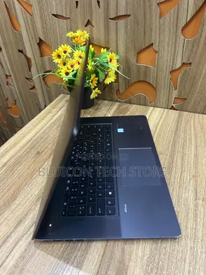 Laptop HP ZBook Studio G4 16GB Intel Core i7 SSD 512GB