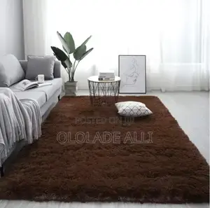 High Quality Fur Center Rug