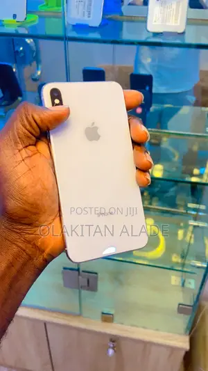 Apple iPhone XS Max 64 GB White