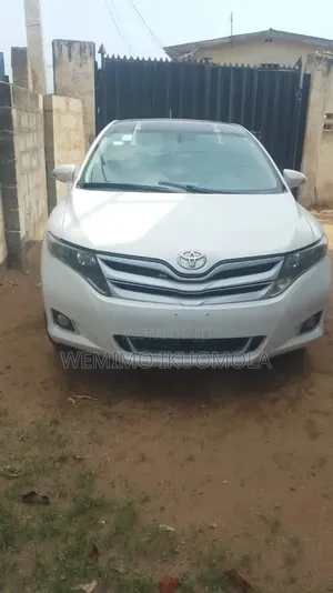 Toyota Venza 2013 White