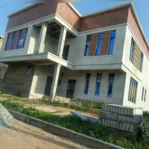 4bdrm Duplex in Karsana for sale