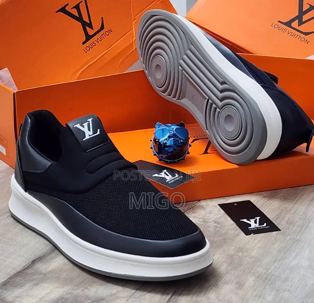 Premium Lv Mesh Runner Shoes