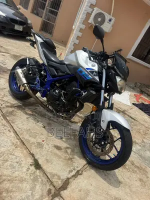 Yamaha 2018 Silver