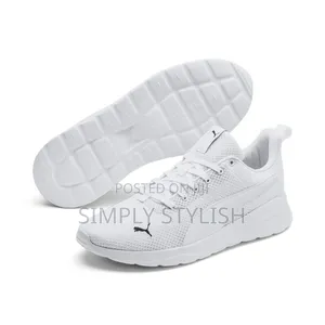 Puma Sneaker