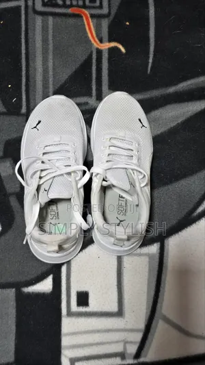 Puma Sneaker