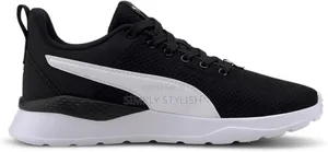 Puma Sneaker
