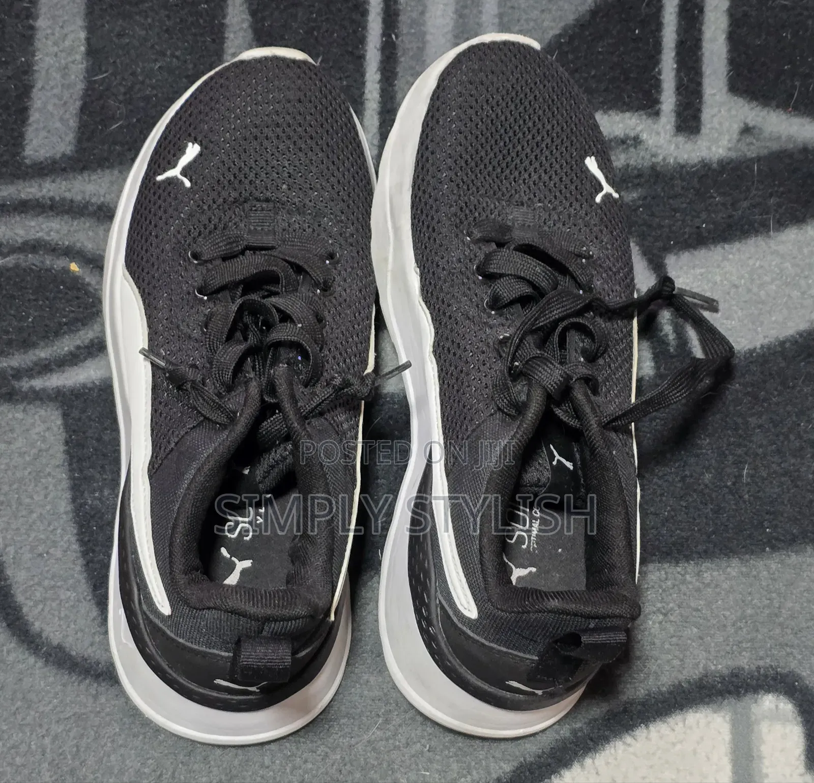 Puma Sneaker