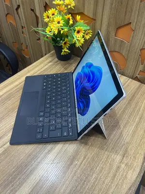 Laptop Microsoft Surface Pro 7+ 8GB Intel Core i5 SSD 256GB