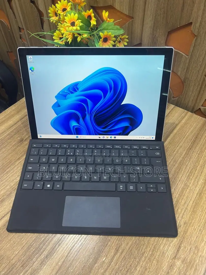 Laptop Microsoft Surface Pro 7+ 8GB Intel Core i5 SSD 256GB
