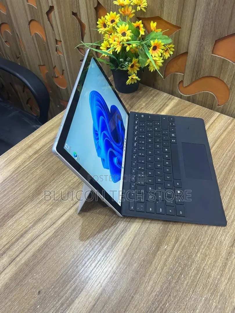Laptop Microsoft Surface Pro 7+ 8GB Intel Core i5 SSD 256GB
