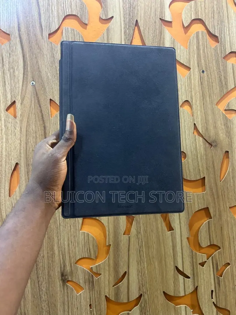 Laptop Microsoft Surface Pro 7+ 16GB Intel Core i7 SSD 256GB