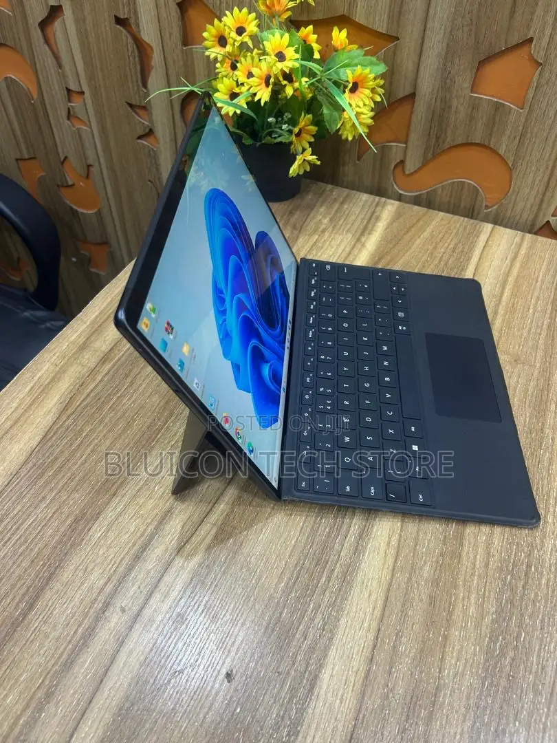 Laptop Microsoft Surface Pro 8 16GB Intel Core i7 SSD 256GB