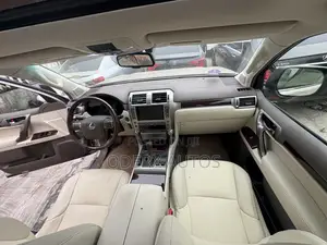 Lexus GX 460 2011 Gold