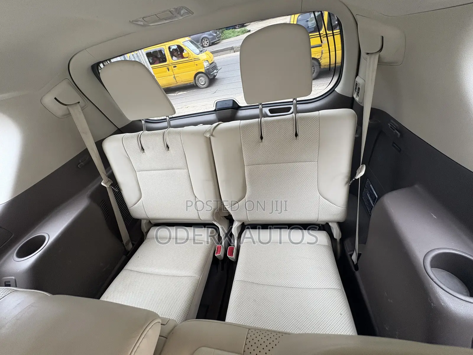 Lexus GX 460 2011 Gold