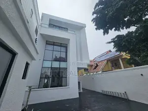 4bdrm Duplex in Lekki Phase 1 for sale
