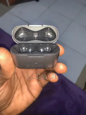 Oraimo Freepods Pro+ Charging Case