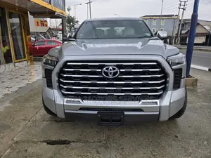 Toyota Tundra 2024 Silver