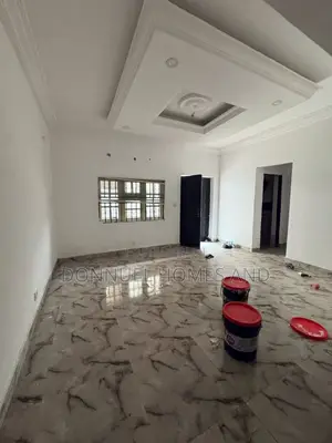 Mini Flat in Ikota for rent