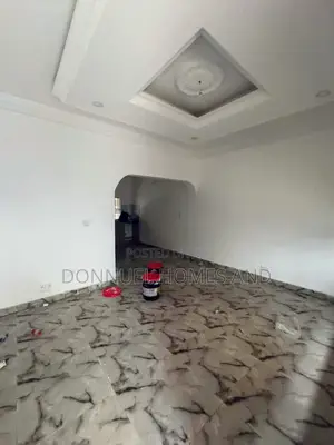Mini Flat in Ikota for rent