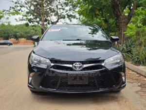 Toyota Camry SE 4dr Sedan (2.5L 4cyl 6A) 2015 Blue