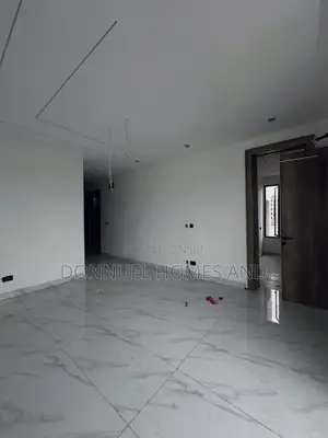 Mini Flat in Lekki Phase 1 for rent