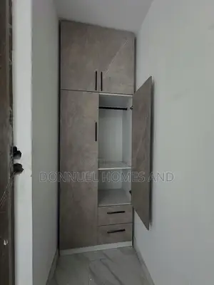 Mini Flat in Lekki Phase 1 for rent