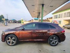 Toyota Venza XLE AWD V6 2013 Brown