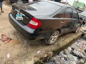 Toyota Camry 2004 Black