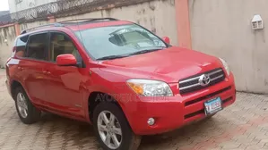 Toyota RAV4 V6 2006 Red