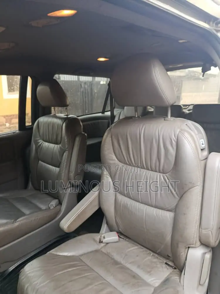 Honda Odyssey 2008 Silver