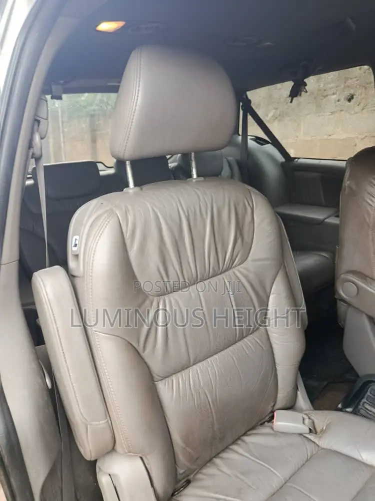 Honda Odyssey 2008 Silver