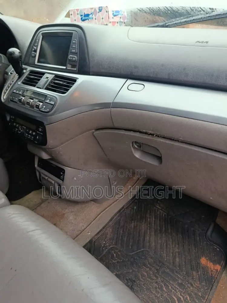 Honda Odyssey 2008 Silver
