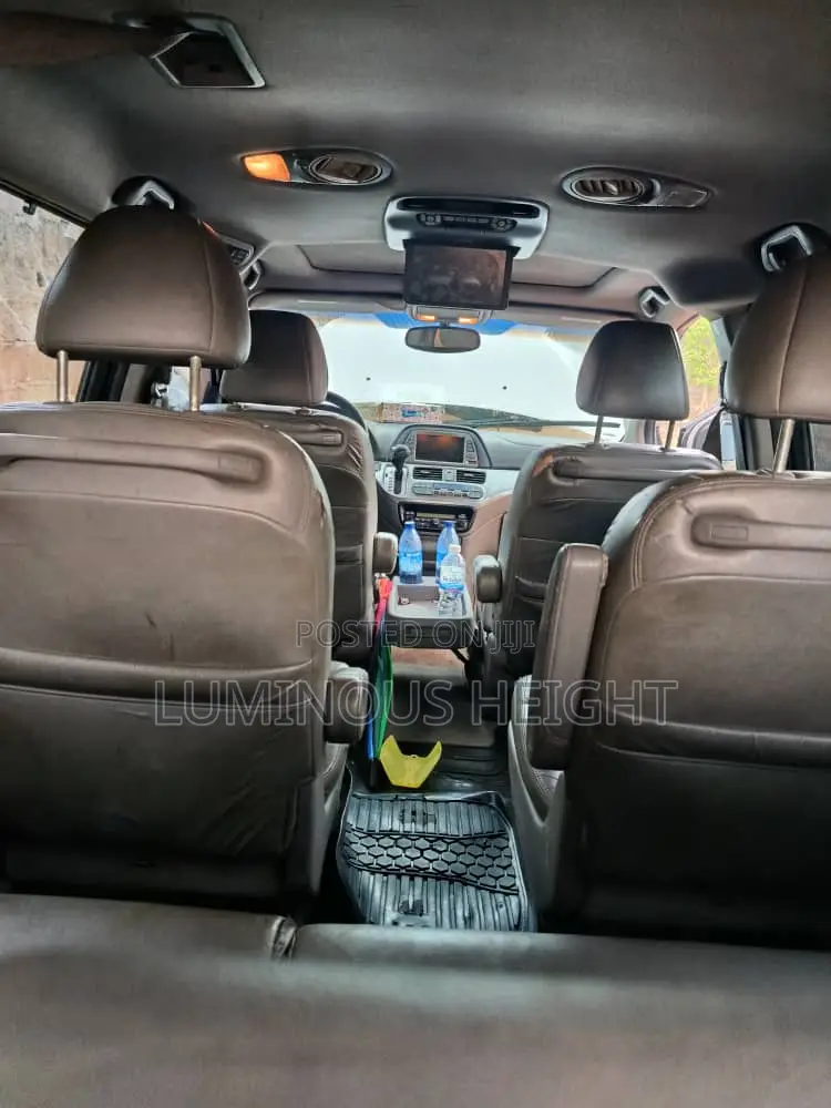 Honda Odyssey 2008 Silver