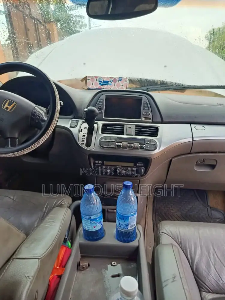 Honda Odyssey 2008 Silver