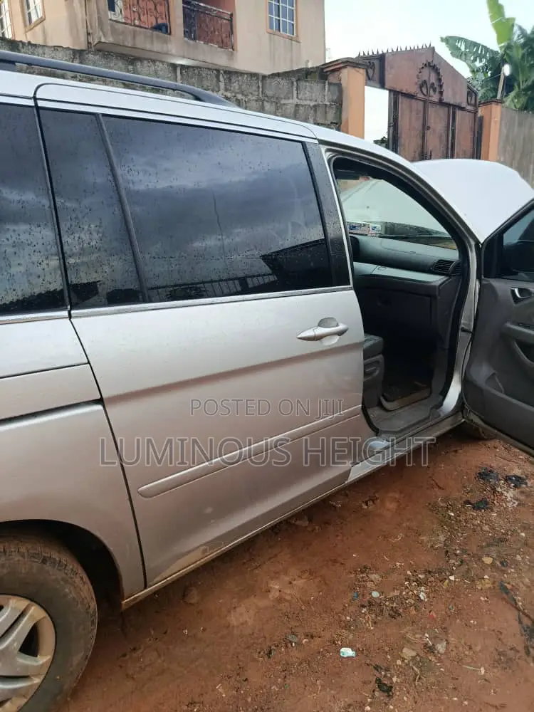Honda Odyssey 2008 Silver